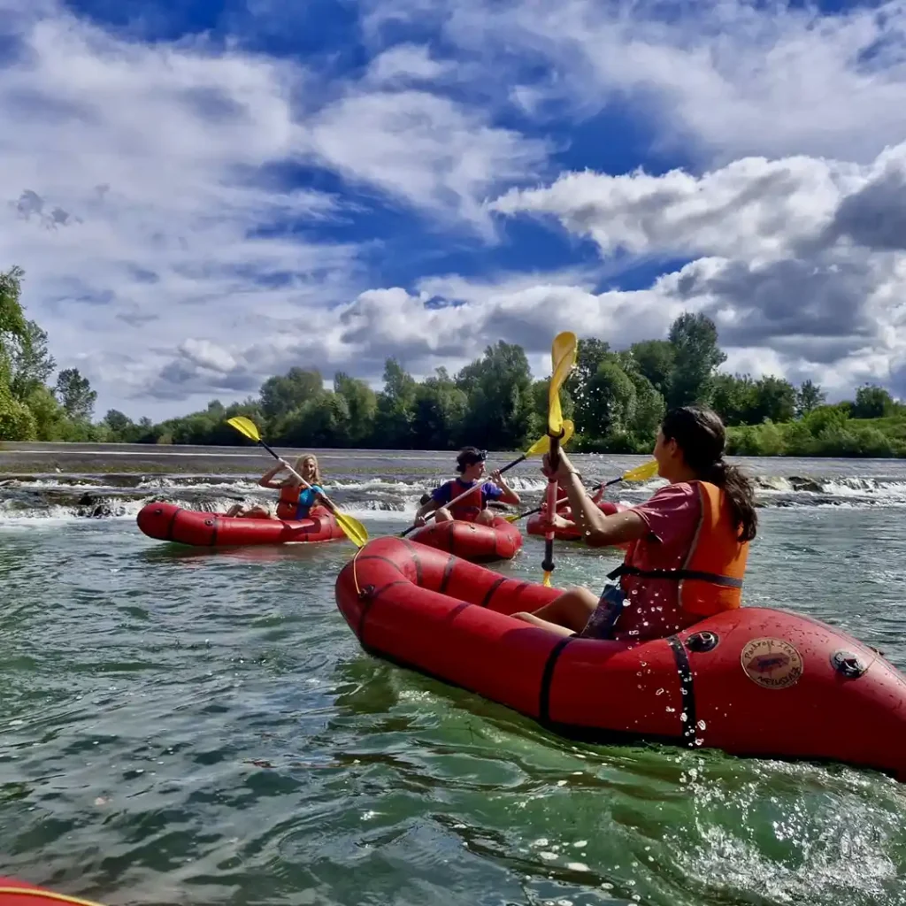 Avventura in Canoa nel Parco Fluviale di Lucca: Una Giornata di Divertimento per Tutta la Famiglia!INFORMAZIONI 	Periodo dal 1 giugno al 30 settembre 	Difficoltà adatto a tutti 	Ragazzi dai 5 anni 	Cancellazione gratuita Cancella fino a 48 ore prima per ricevere un rimborso completo 	Prenota ora Richiedi la disponibilità e prenota comodamente 	Durata 2.5 ore Verifica la disponibilità per visualizzare gli orari di inizio 	Guida: Italiano - Inglese