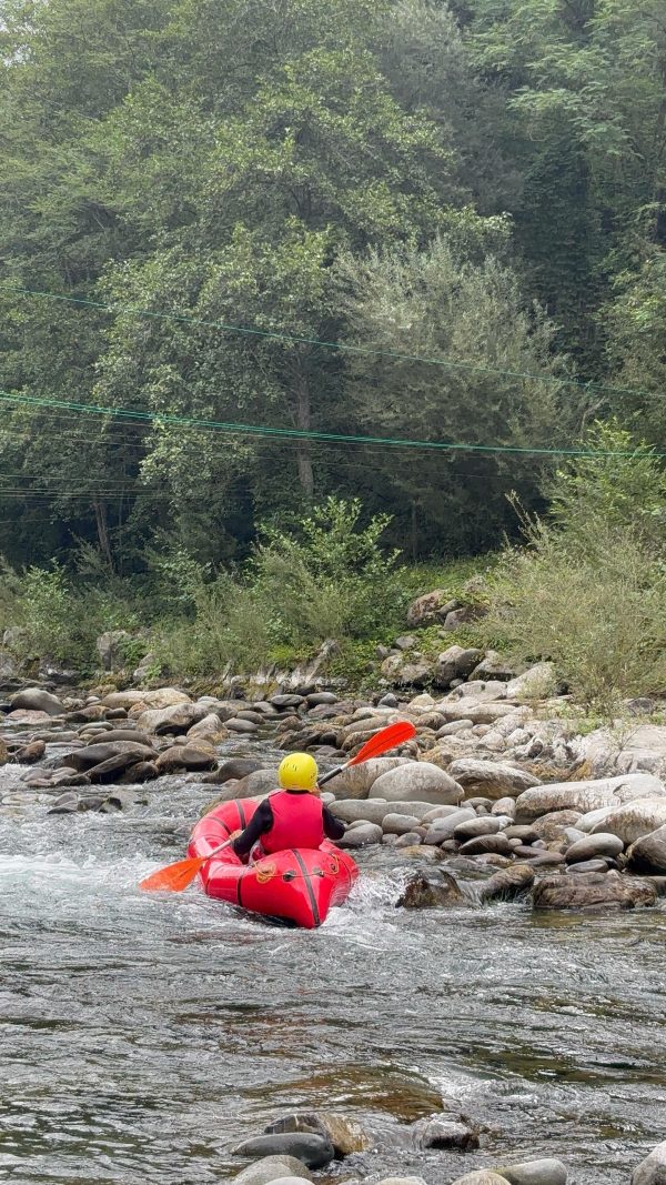Canoa estiva nel torrente Lima - immagine 3